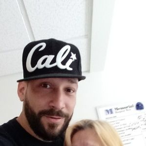 Meet your Posher, Damian